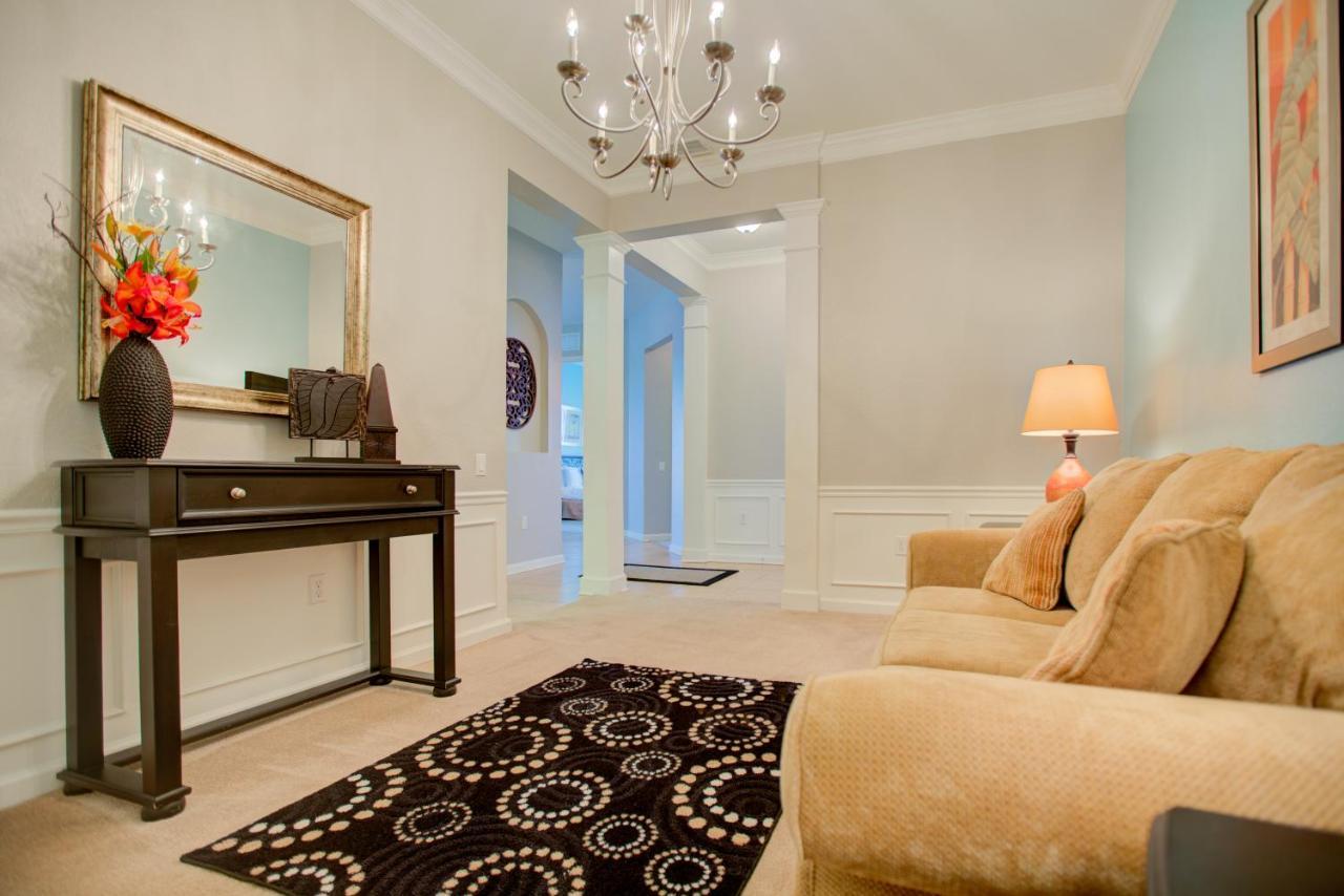 Top-Floor Luxurious Lakeview Condo ออร์ลันโด ภายนอก รูปภาพ